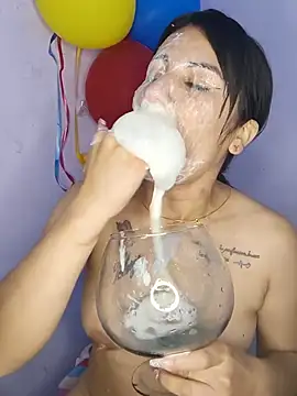 laurahotdirty profile