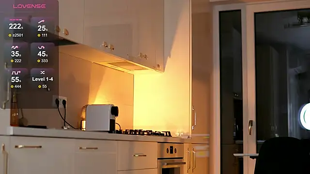 ElaraShine live