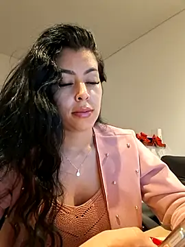 Luianna live