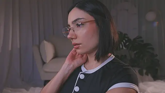 AmyArmstrong live