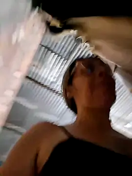 Mia-funny20 live