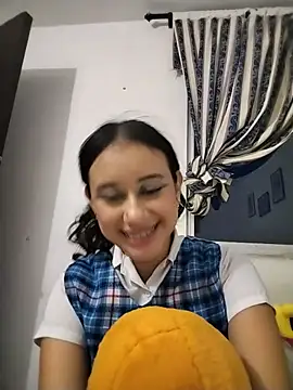 L0lita_Emi12 live