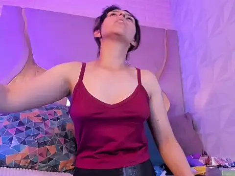 AngelaLinaresx69 live