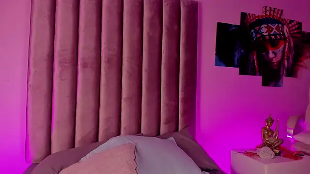 GabrielaSuarez_ live