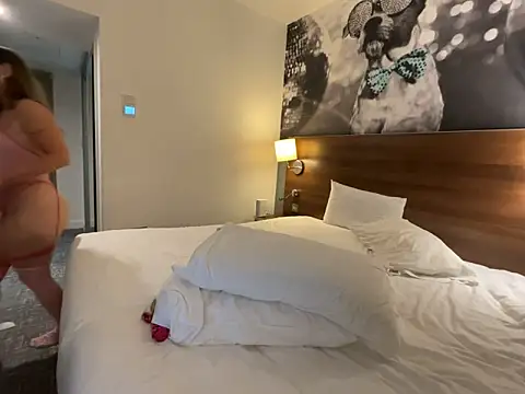 Scouse_Lexi live