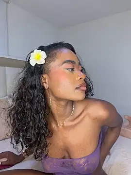 Ayra-starh live