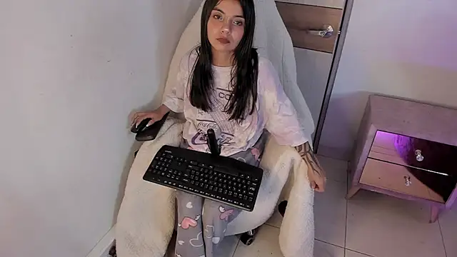 sofi_soft_ live
