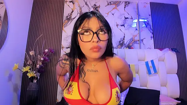 sophiaa10 live