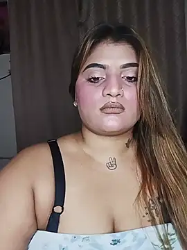 Sanaya_Gil live