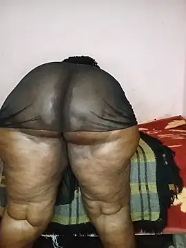 Sweetblackassxxx505 live