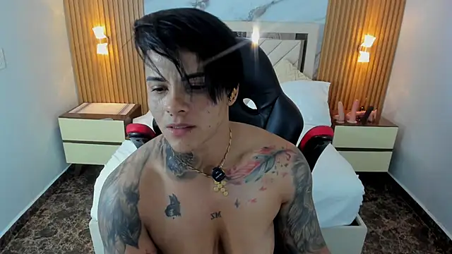 KAROLLJONES1 live
