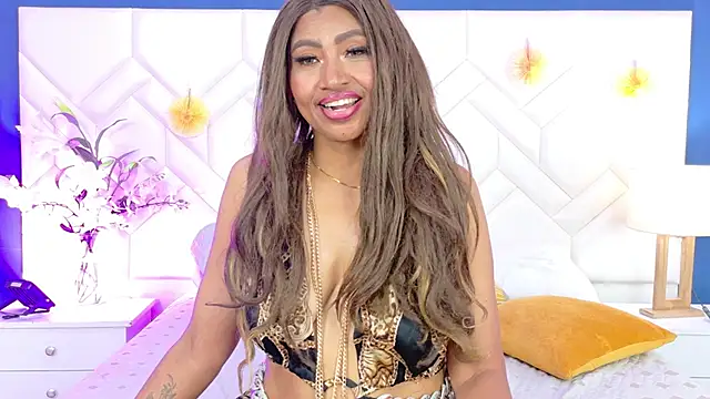 Kiara_Parker_ live