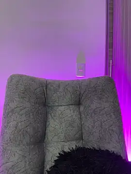 Victoria_Lux_ live