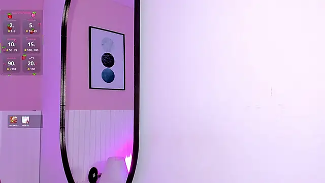 klhoe_boobs live