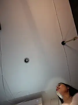 Juanita-Diaz live