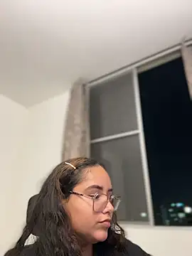 CurlyGirl_1 live