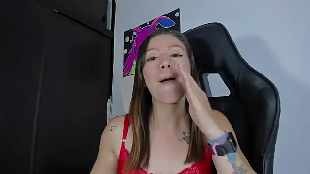 roxanne_jones1 live