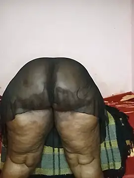 Sweetblackassxxx505 live