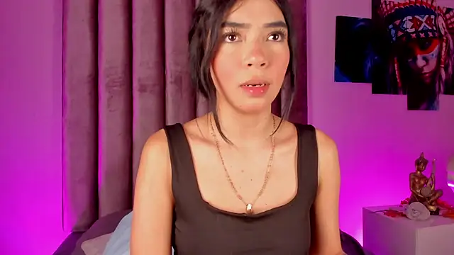 GabrielaSuarez_ live