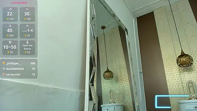 Tiifany_Baker live