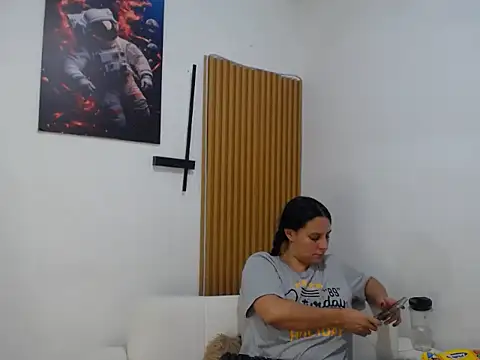 HadaraXxx live