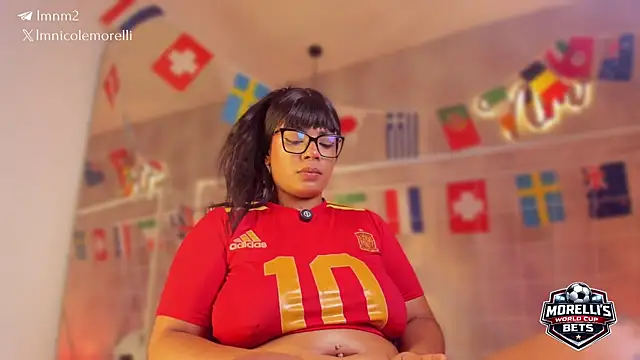 Nicolemorelli2 live