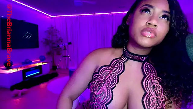 BriannaBrave live