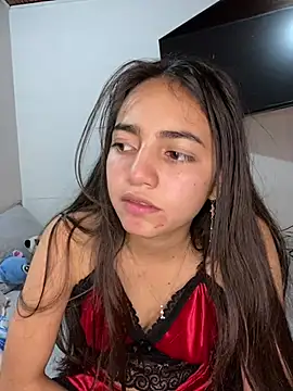 Julia_valentina live
