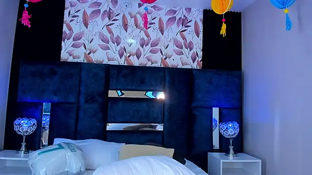 AmmyJones_ live