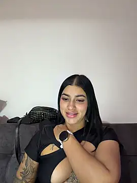 AlannaEvons live