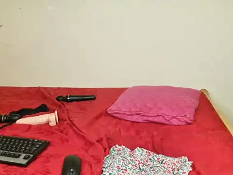 mardhiyah live