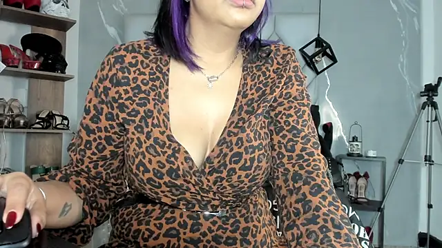 MirandaHaguen live