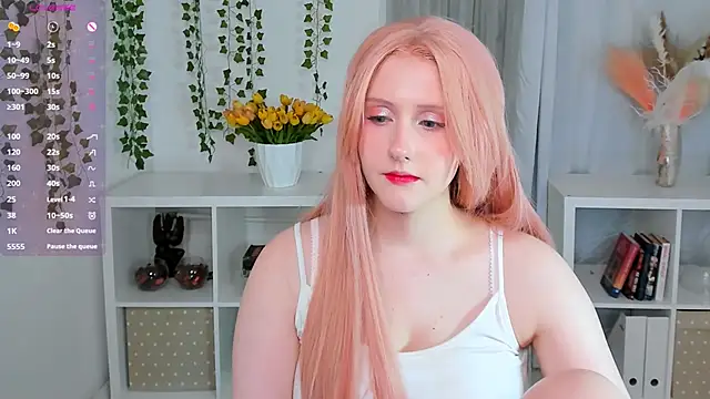 DelilahTaylor live
