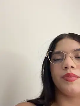 Hailey-Fox live