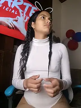 Julieta_Parker live