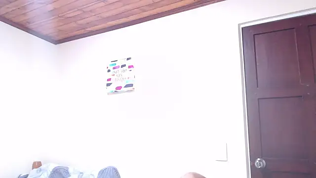 dannamomcerratt live