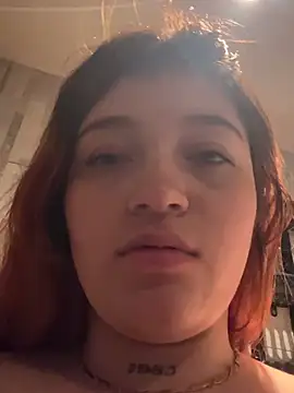 Karina_Leon live