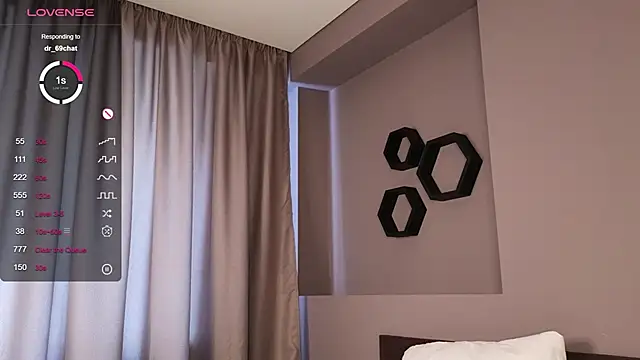 LovvieLov live