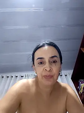 Samantha_Sullivan_ live
