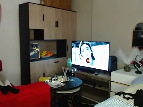 NaughtyMilf_Lilly live