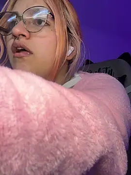 Sophia_Weest99 live