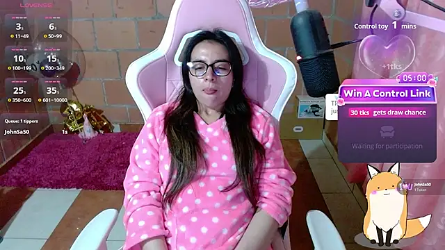 Maggie_Fox3 live