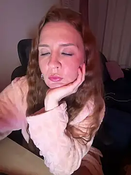 therealgingerr live