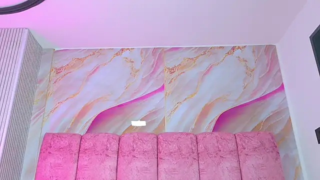 emmacurvy live