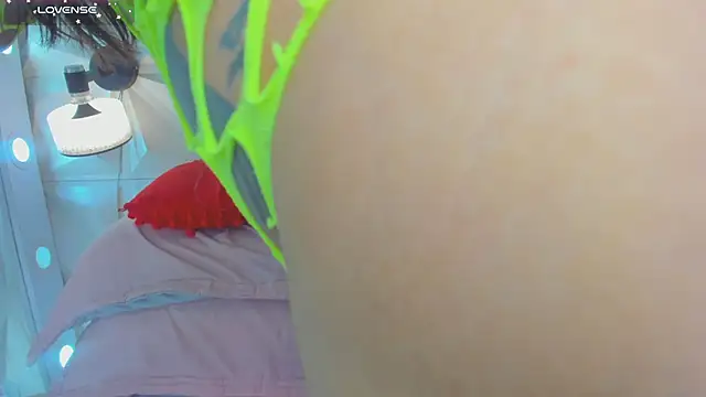 cute_latinaxxx live
