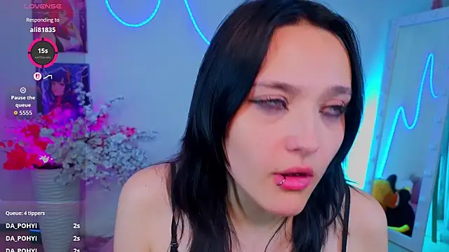 DarcyBlackwood live