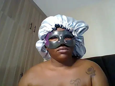 juicyass_gama live