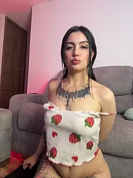 Lucy_699 live
