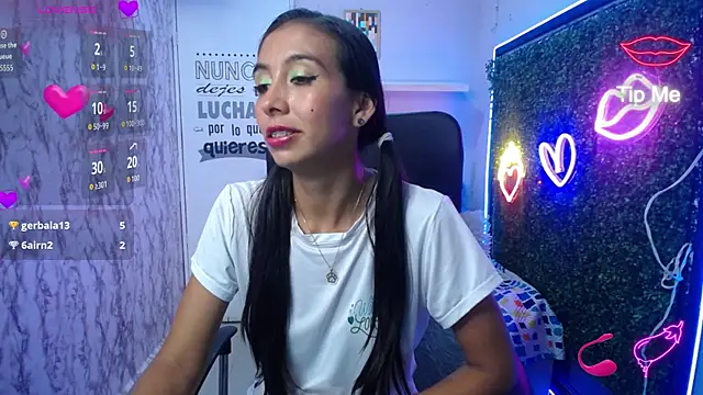 sandra_petite19 live