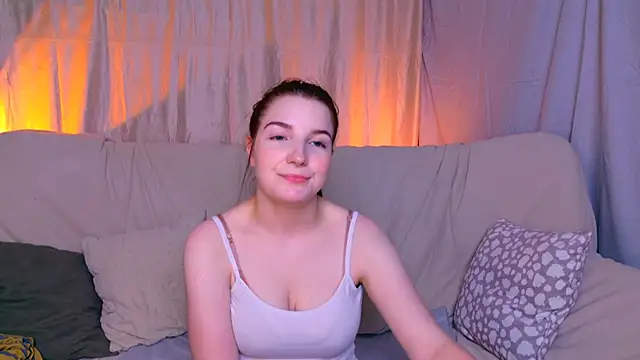 AliceChanel live